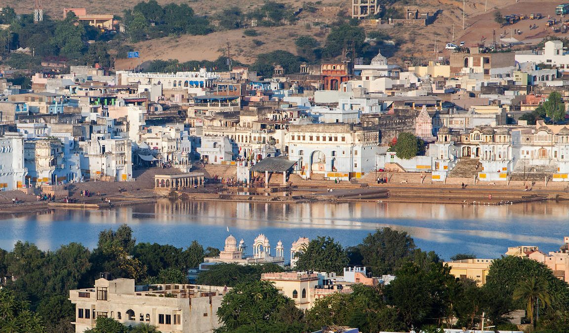 Brahma Temple Pushkar- A Complete Travel Guide