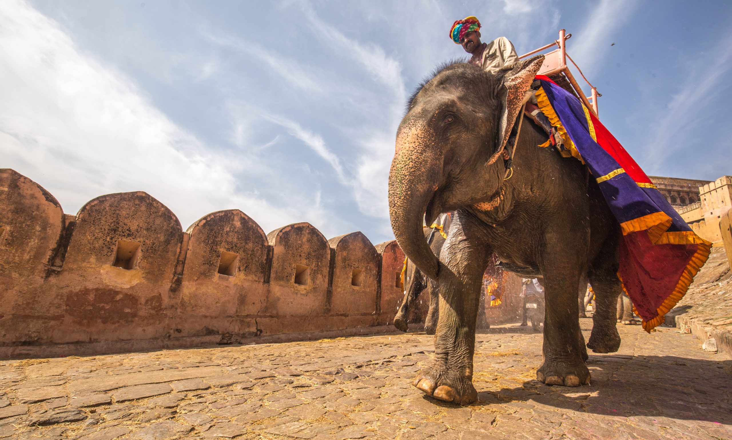 Hire Go Rajasthan Travel for Rajasthan Packages from Mumbai