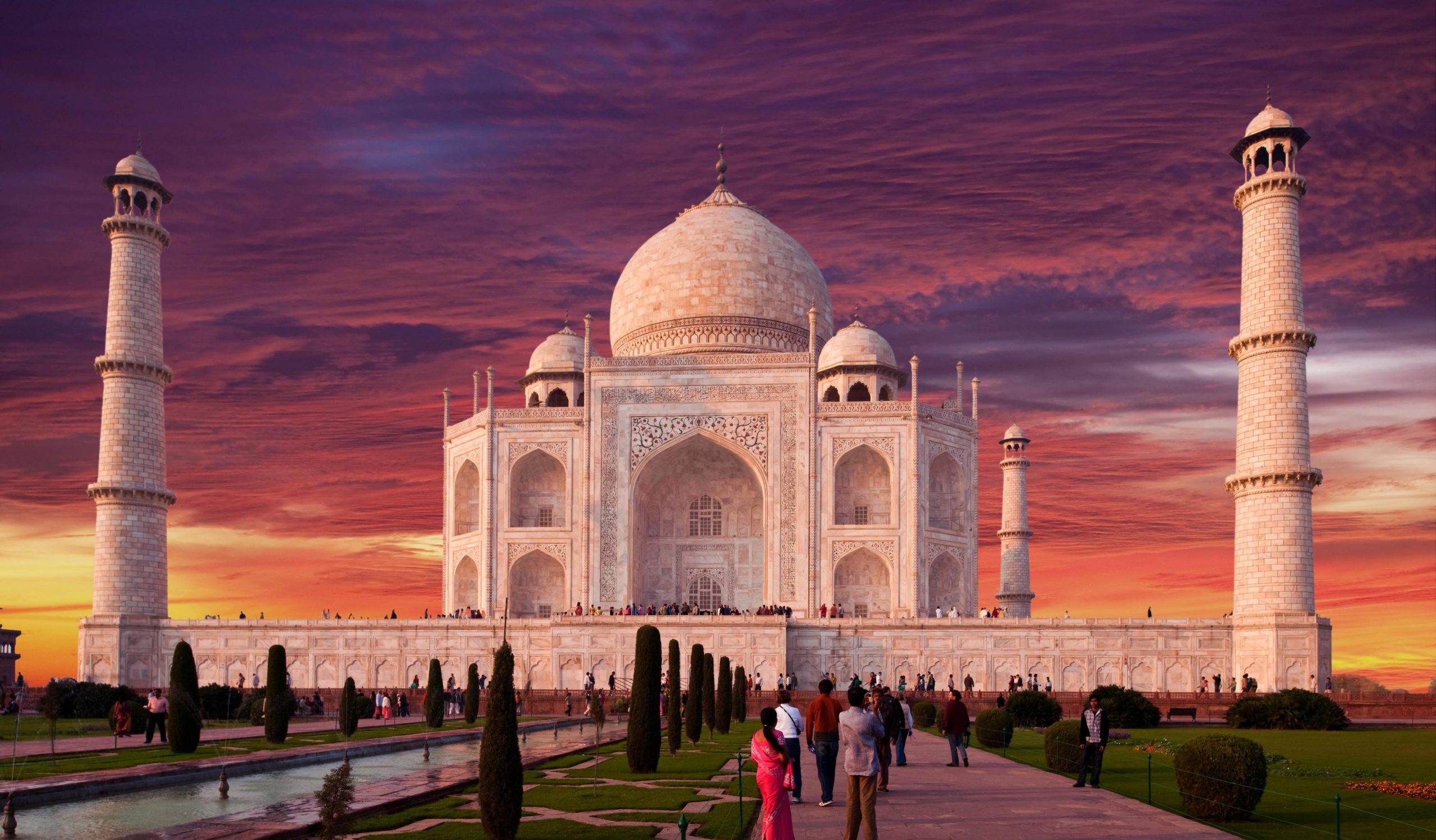 Book Taj Mahal Tours with Us in a Single Click