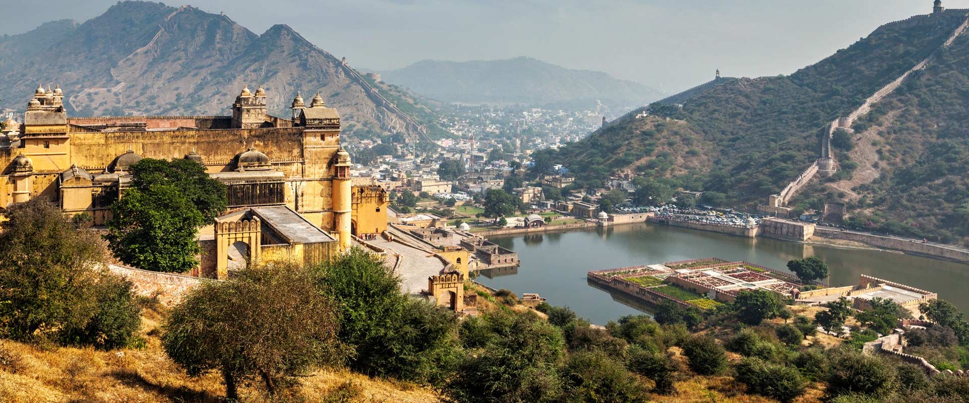 Click at Us for Rajasthan Group Tours