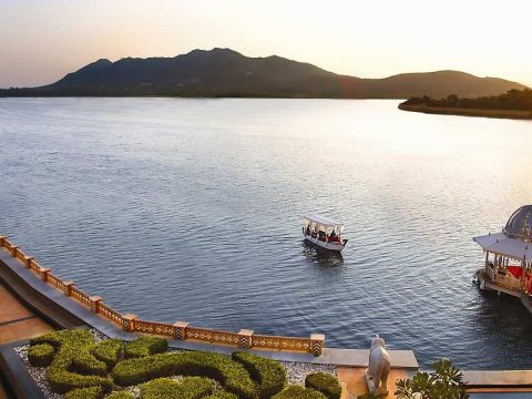 Celebrate Durga Puja in Royal Style With Udaipur Tour Packages