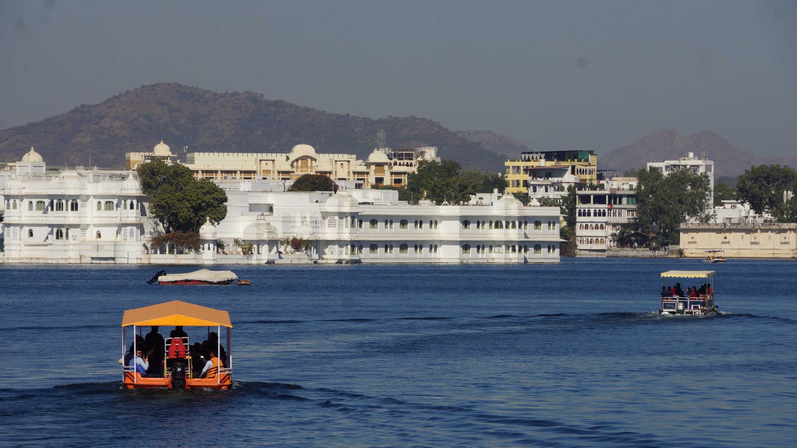Unwind in Royal Splendor: Udaipur Tour Packages for the Last Week of January