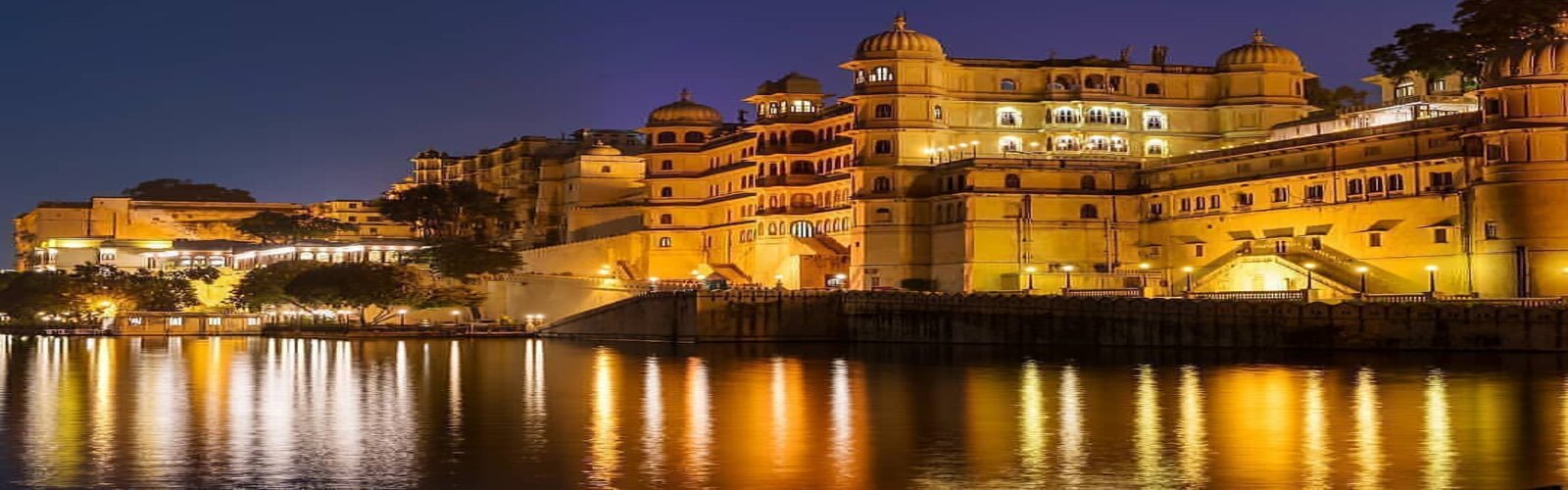 Discover the Majestic Beauty of Udaipur with Exclusive Udaipur Tour Packages