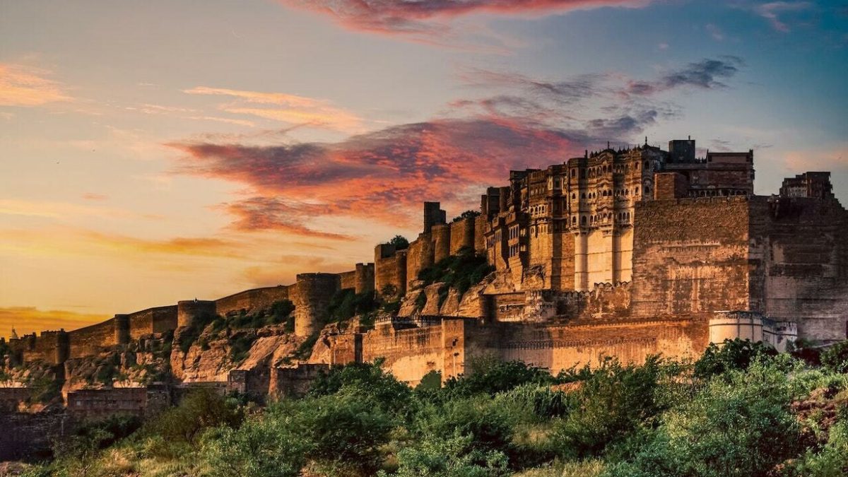 Explore the 8 UNESCO World Heritage Sites in Rajasthan with the Best Travel Packages