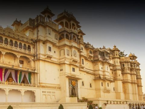 A Royal Journey Awaits: Jaipur Udaipur Tour 04 Nights / 05 Days