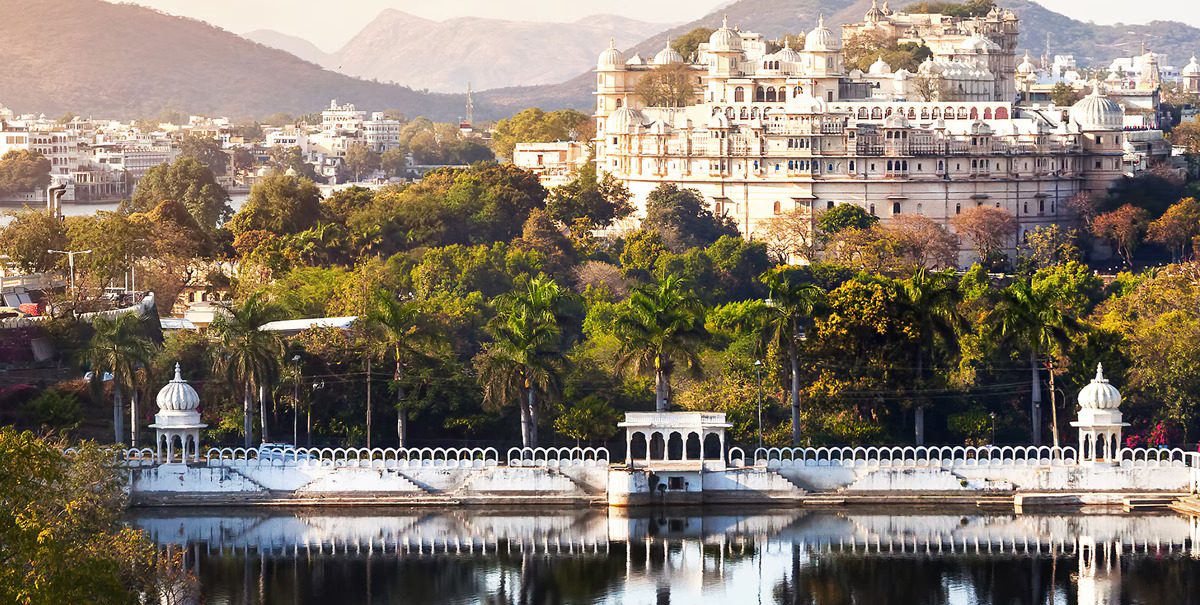 Romantic New Year Travel Ideas for Couples