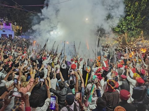 Celebrate Colors with Rajasthan Holi Festival Tours