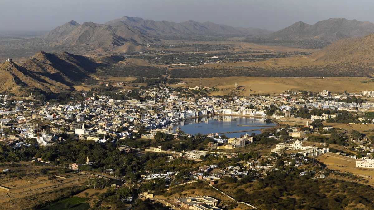 Rajasthan Luxury Tours – Discover Royal Palaces, Heritage Experiences & Grand Hospitality