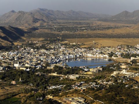 Rajasthan Luxury Tours – Discover Royal Palaces, Heritage Experiences & Grand Hospitality