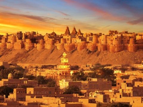 Explore the Most Beautiful Attractions in Jaisalmer This May