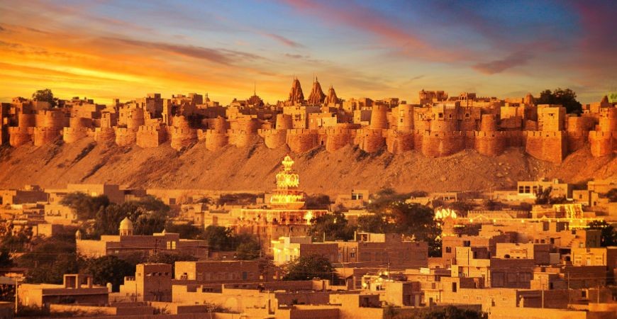 Explore the Most Beautiful Attractions in Jaisalmer This May