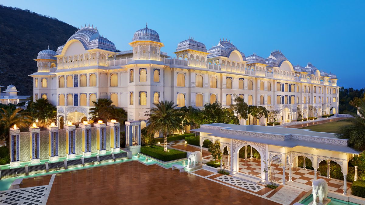 Jaipur Premium Stays: Crafting Unforgettable Luxury Travel Experiences